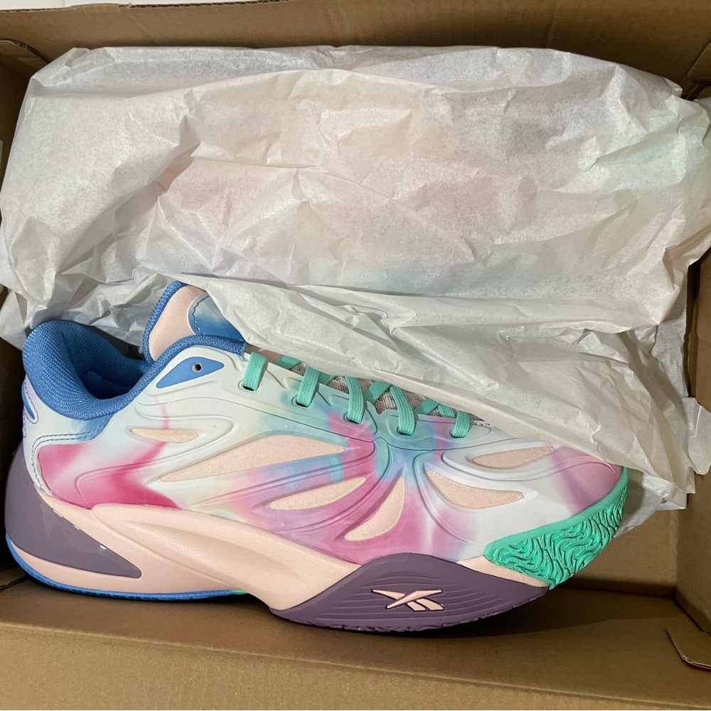Reebok Unisex Angel Reese 1 Athletic Sneakers size M6.5 W8 - Picture 7 of 11